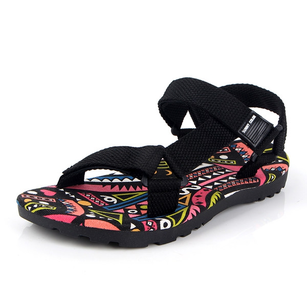 Мъжки летни отворени сандали - цветни модели за ежедневие и плаж 