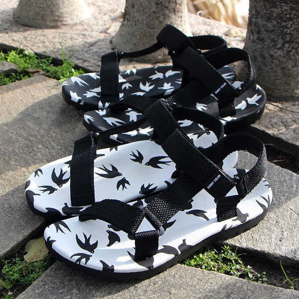 Мъжки летни отворени сандали - цветни модели за ежедневие и плаж 