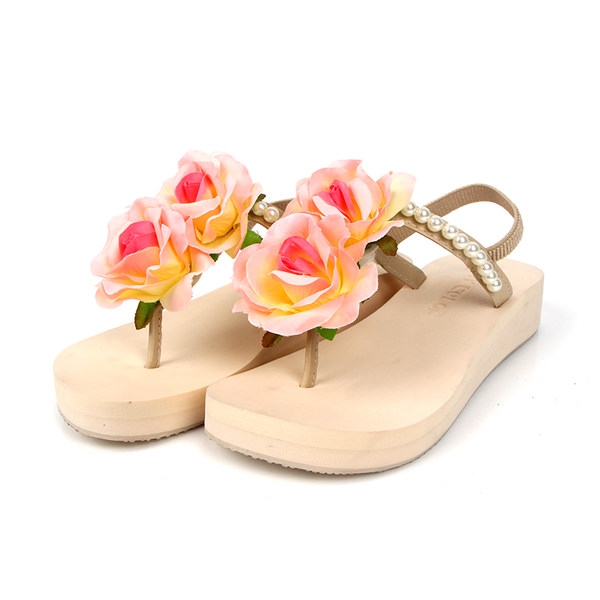 Дамски летни сандали с розички от различни цветове: сини, жъти, червени, лилави и други топ модели за плаж и ежедневие