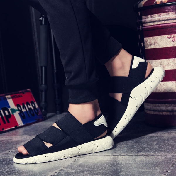 Мъжки ежедневни сандали 17 различни модела.