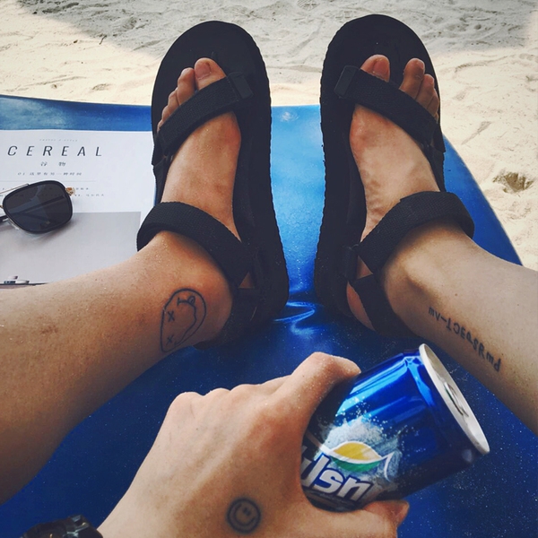 Мъжки плажни сандали един модел-черни.