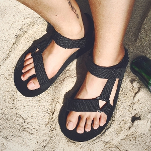 Мъжки плажни сандали един модел-черни.
