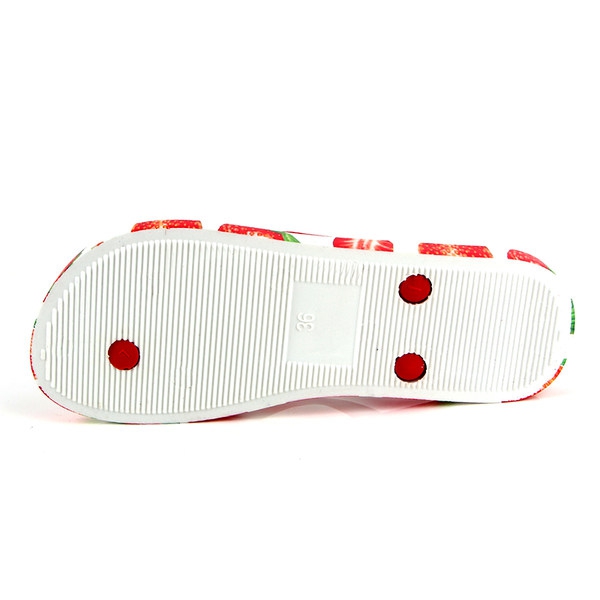 Дамски летни чехли с цветен дизайн ягода