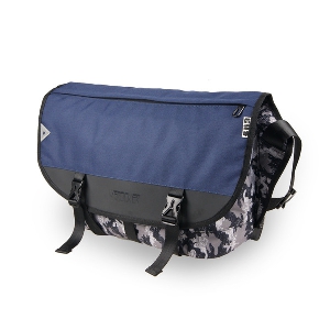 Мъжки камуфлажни чанти в син цвят - 2 модела 
