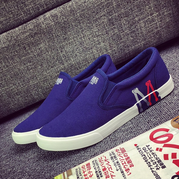 Мъжки мокасини бял черен червен и син цвят