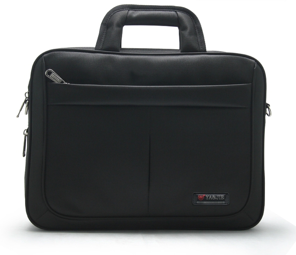 Мъжки бизнес чанти - куфарче за лаптоп няколко черни модела с удобни джобове за документи