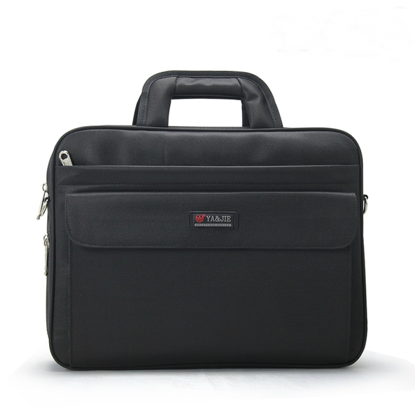 Мъжки бизнес чанти - куфарче за лаптоп няколко черни модела с удобни джобове за документи