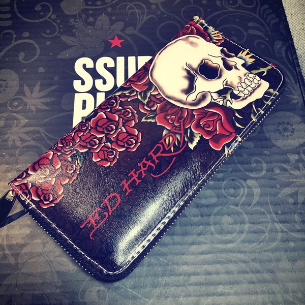 Πορτοφόλια των ανδρών με διάφορες ενδιαφέρουσες εκτυπώσεις - 11 μοντέλα