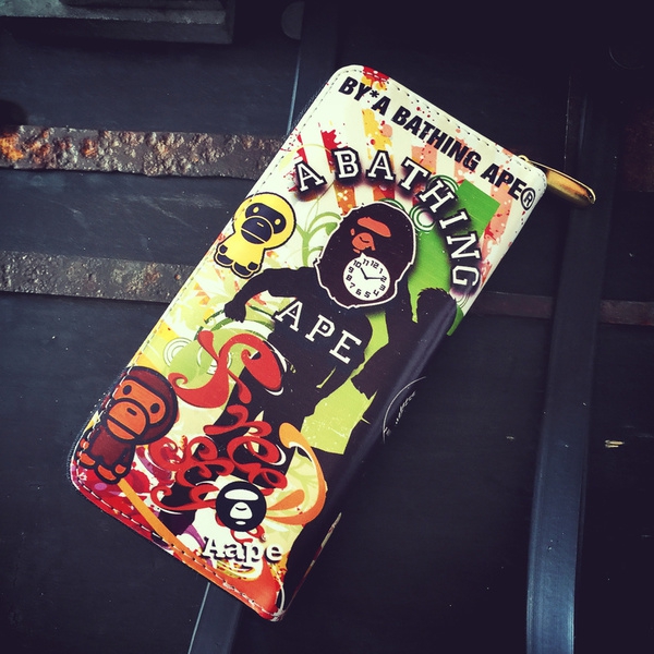 Πορτοφόλια των ανδρών με διάφορες ενδιαφέρουσες εκτυπώσεις - 11 μοντέλα