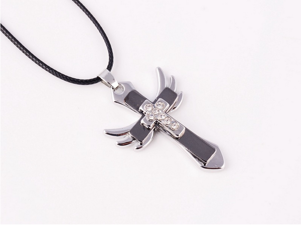 Ανδρικά τιτάνιο χαλύβδινα μενταγιόν με τρεις στρώσεις σε σχήμα σταυρού