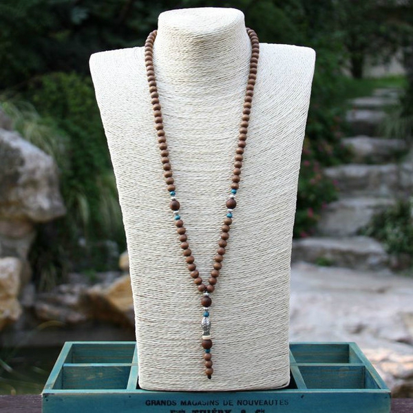 Мъжки ретро огърлици с дървени топчета-11 различни модела.