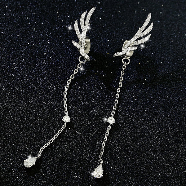 Дамски обеци в сребрист и златист цвят - криле