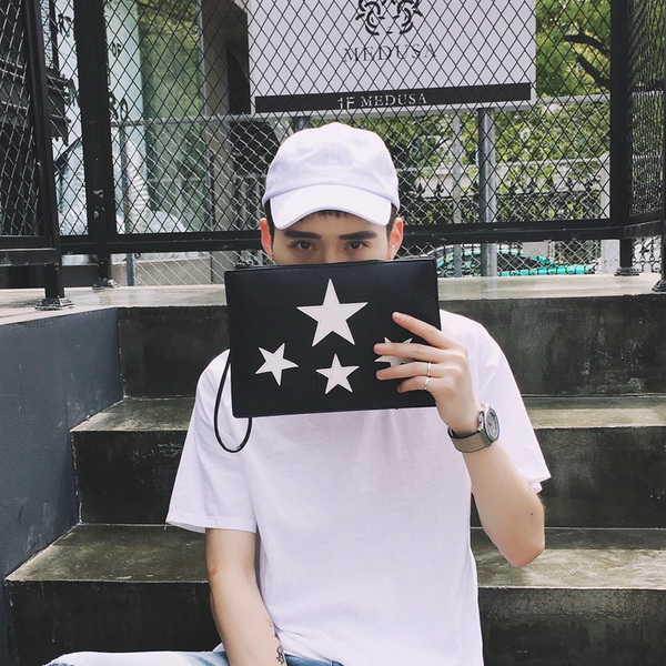 Мъжка чанта от изкуствена кожа - тип клъч - мека повърхност с интересни принтове Fashioncode, звезда, светкавица