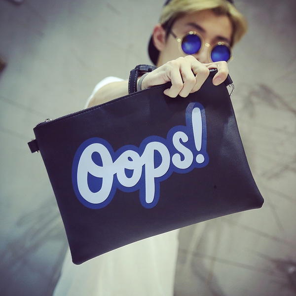 Мъжка чанта от изкуствена кожа - тип клъч - мека повърхност с интересни принтове Fashioncode, звезда, светкавица