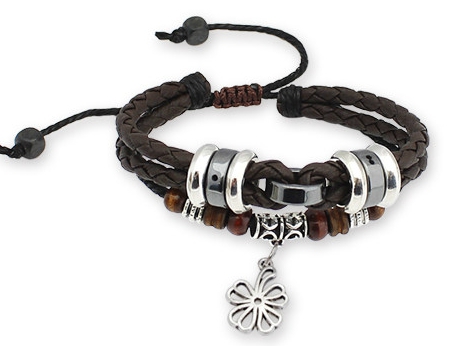 Ανδρικά δερμάτινα βραχιόλια με ρετρό διακόσμηση - φύλλο, τριφύλλι, καρδιά, σταυρός, επιγραφή Μις Wu