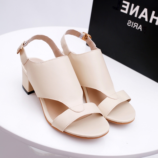 Дамски сандали от изкуствена кожа с нисък ток