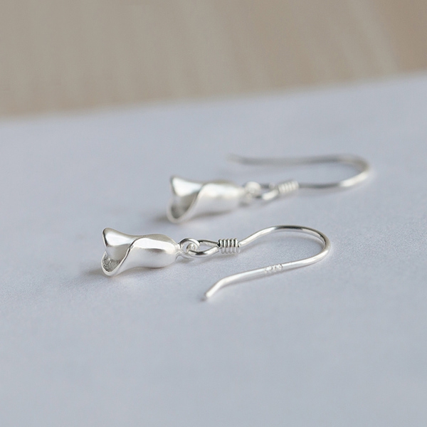 Дамски сребърни обеци - тип цвете