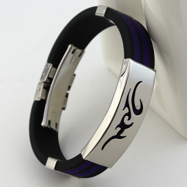 Мъжки кожени гривни - три черни модела с червени и сини черти