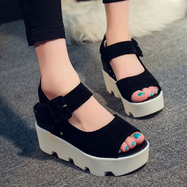 Дамски сандали на платформа-11 различни и стилни модела.