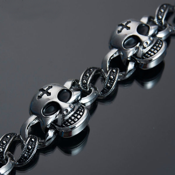 Мъжки гривни със стоманена сплав - няколко модела с дължина: 20 см и ширина: 2 см 