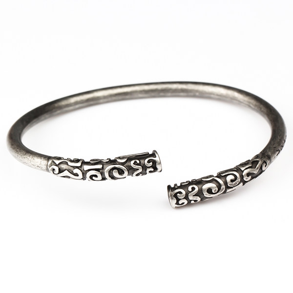 Мъжки гривни - златисти и сребристи в няколко закрепващи се модела от стоманена сплав  - дължина: 20 см 