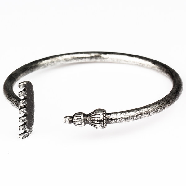 Мъжки гривни - златисти и сребристи в няколко закрепващи се модела от стоманена сплав  - дължина: 20 см 