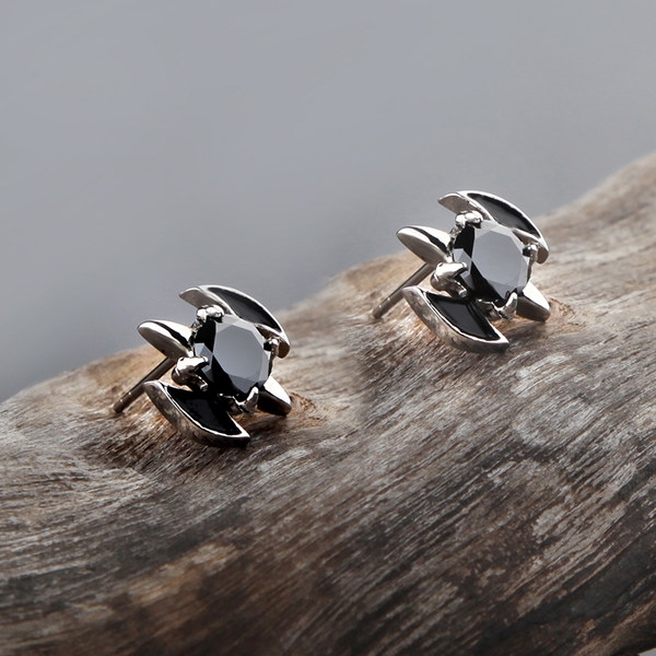 Мъжки обеци в сребрист цвят - 2 броя