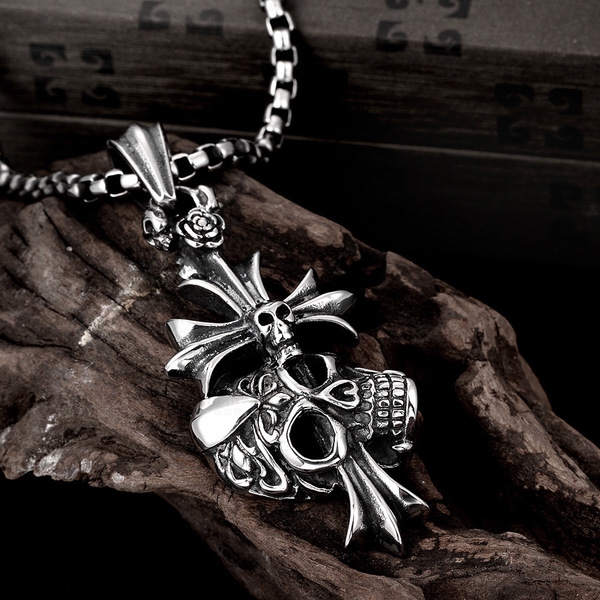 Μαύρη ανδρική αλυσίδα - τύπος κρανίου