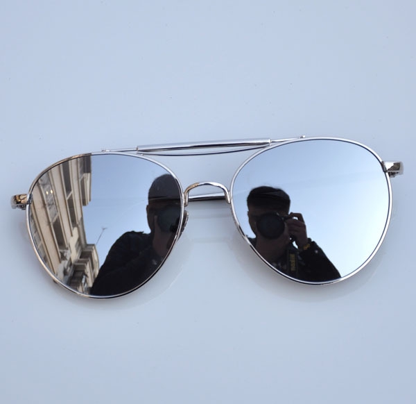 Οι γυναίκες γυαλιά σε ροζ, πράσινο, μπλε και μαύρο - 8 μοντέλα