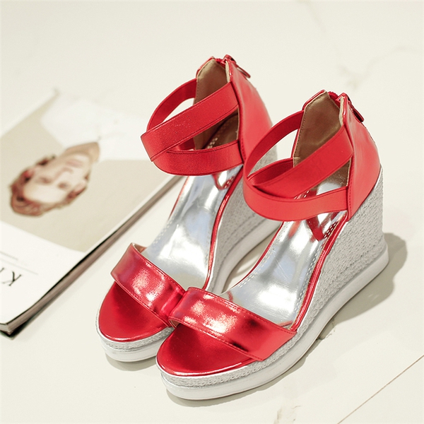 Οι γυναίκες σανδάλια κόκκινο, ασημί και ροζ πλατφόρμα