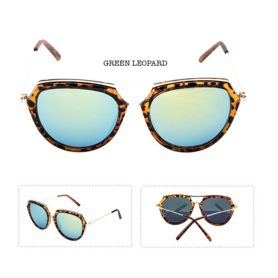 Οι γυναίκες γυαλιά σε ροζ, μαύρο και λεοπάρδαλη χρώμα