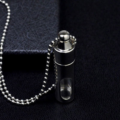 Ανδρική αλυσίδα με κρεμαστό μπουκάλι