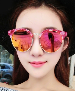 Οι γυναίκες γυαλιά ηλίου σε διάφορα χρώματα - 10 μοντέλα