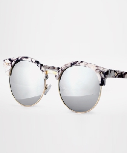 Дамски слънчеви очила в различни цветове - 10 модела