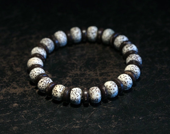 Ανδρικά βραχιόλια με διακοσμητικές χάντρες - 17 και 18 cm