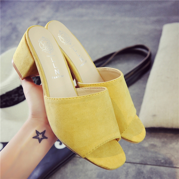 Παντόφλες καλοκαιρινές σουέτ γυναικών σε τέσσερα χρώματα