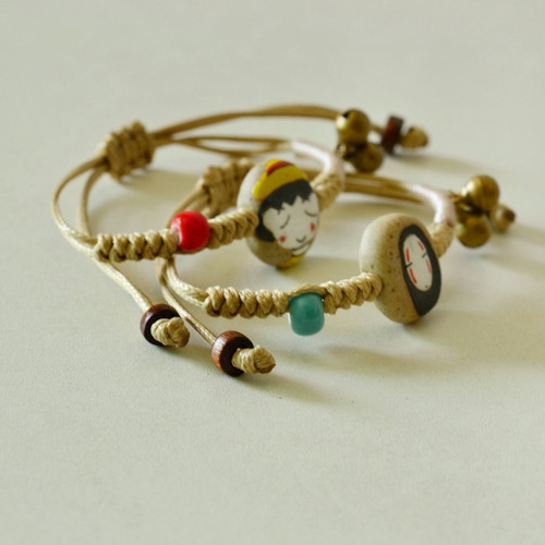 Дамски порцеланови гривни с декоративни камъчета - един брой или комплект от двата модела