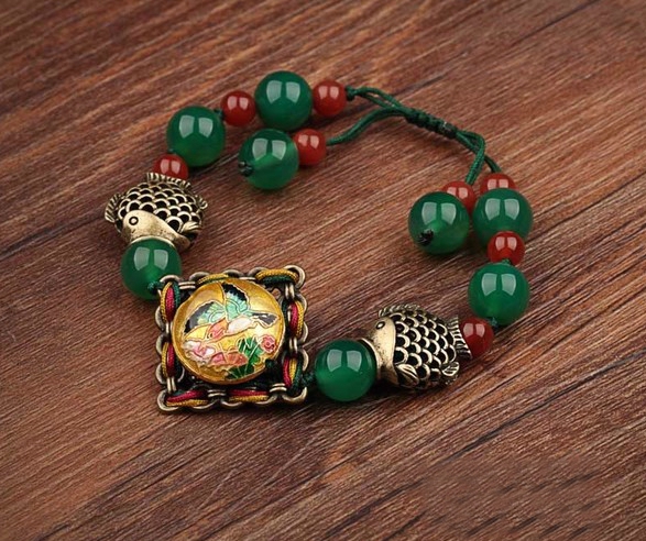 Γυναικείο ρετρό βραχιόλια με εθνικές χάντρες - ασύμμετρη