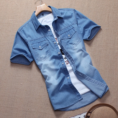 Мъжка деним риза с къс ръкав в два  цвята-син и тъмно син цвят.