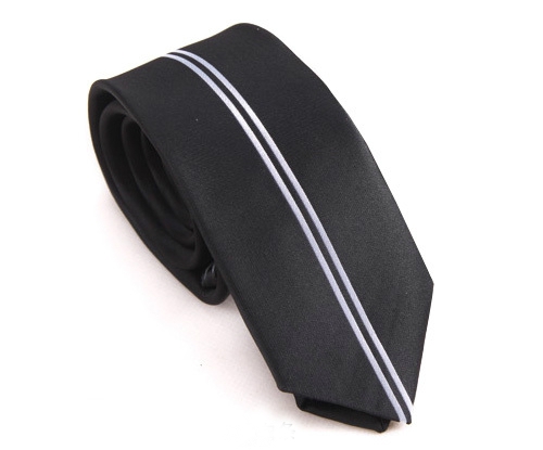 Класически мъжки вратовръзки - едноцветни, карирани, раирани и с точки - топ модели от полиестър