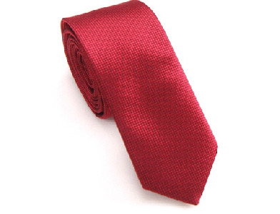 Класически мъжки вратовръзки - едноцветни, карирани, раирани и с точки - топ модели от полиестър