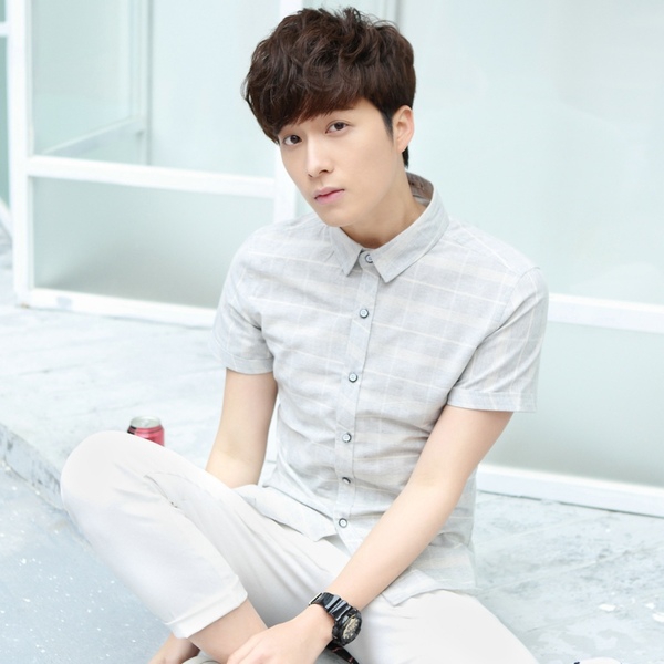 Καρό πουκάμισα ανδρικά, βαμβακερά με  κοντό μανίκι - τρία φωτεινά και φρέσκα μοτίβο σε μπλε και πράσινα χρώματα