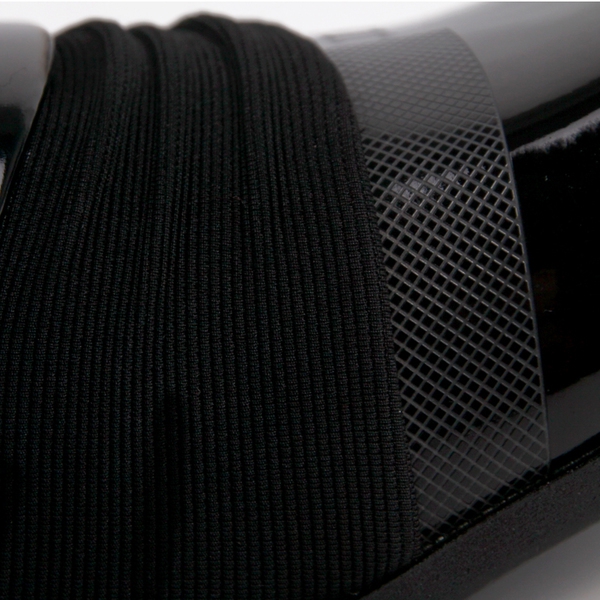 Черни мъжки обувки изработени от изкуствена кожа подходящи за сватба 