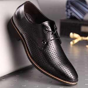 Летни дишащи мъжки обувки изработени от изкуствена кожа  в черен и кафяв цвят 