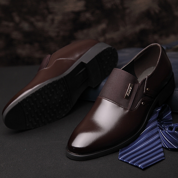Επίσημα παπούτσια από τεχνητό δέρμα για άνδρες - μαύρο και καφέ χρώμα