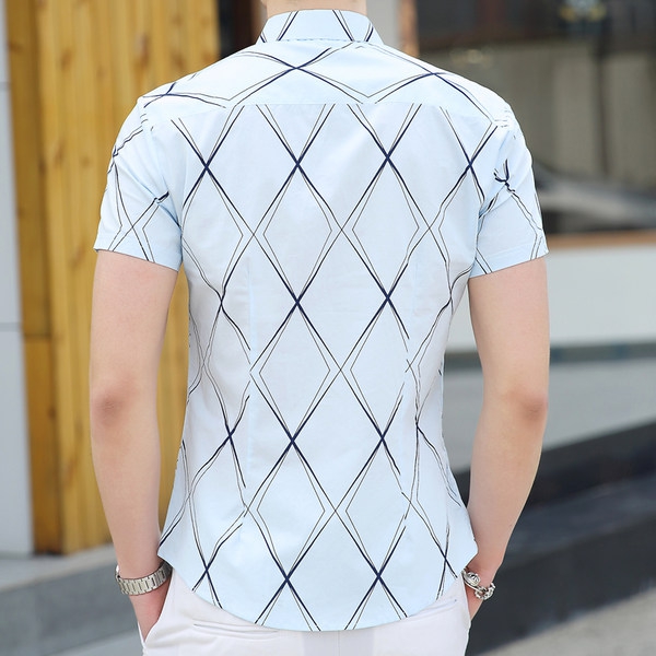 Καλοκαιρινά ανδρικά πουκάμισα  με κοντό μανίκι