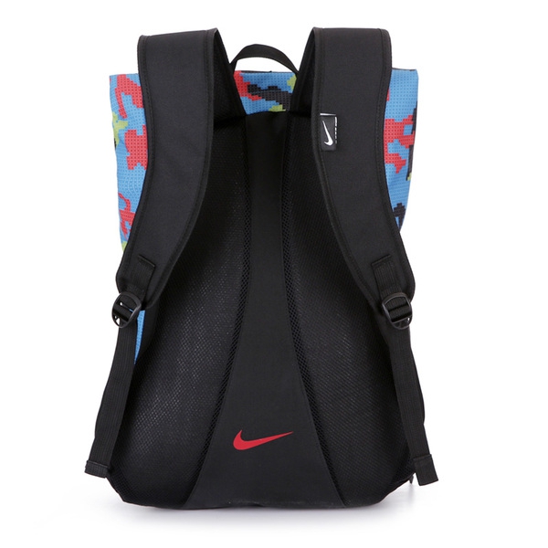 Ανδρικά αδιάβροχα σακίδια σε διαφορετικούς χρωματικούς συνδυασμούς - 9 μοντέλα