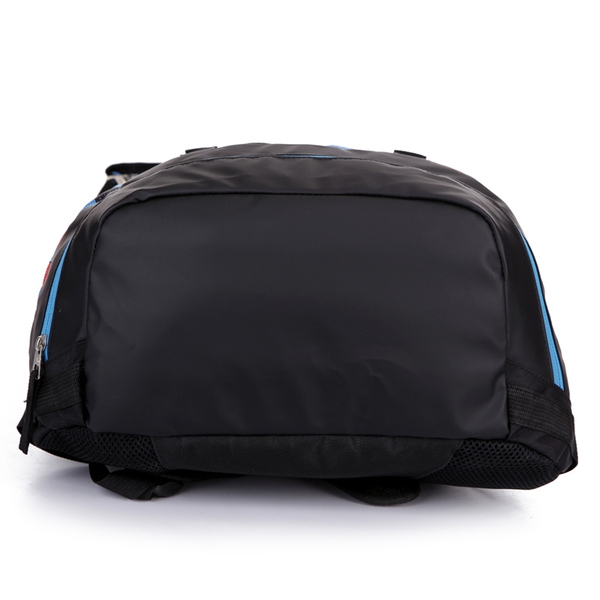 Ανδρικά αδιάβροχα σακίδια σε διαφορετικούς χρωματικούς συνδυασμούς - 9 μοντέλα