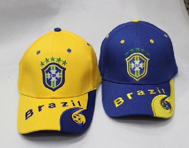Мъжки и дамски шапки за фенове и фенки на футбола на топ националните отбори от Евро 2016 и Копа америка