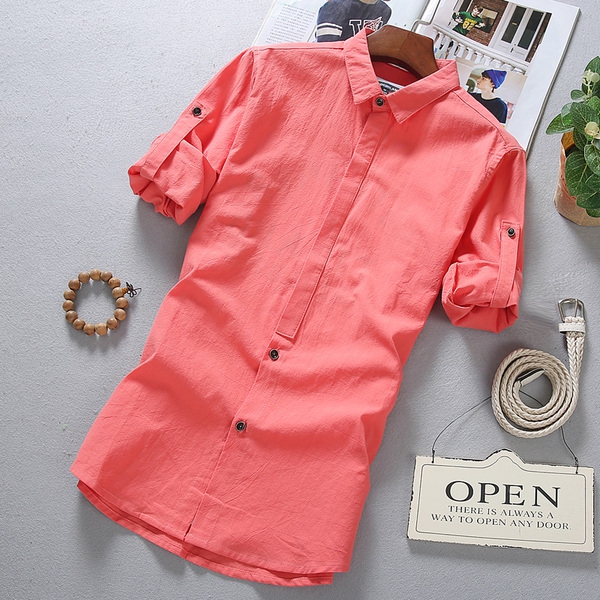 Πουκάμισα σε πέντε φρέσκα χρώματα.